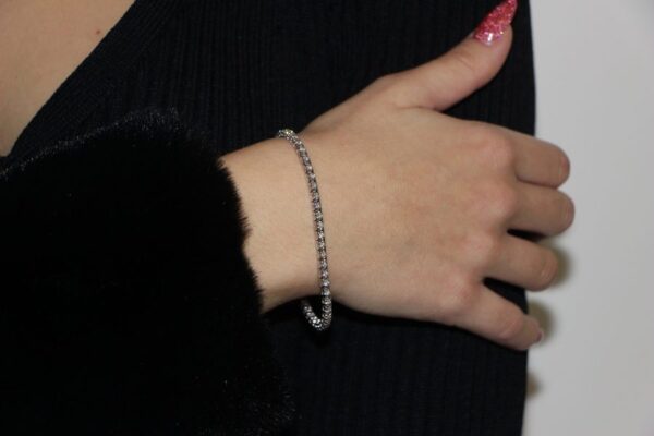 Bracciale tennis con diamanti