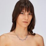 COLLANA GLINT  IN ACCIAIO 316L, SFERE IN VETRO BLUE PENDENTE A FORMA DI TARTARUGA