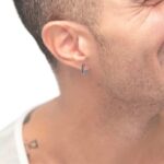 MONO ORECCHINO ACCIAIO CERCHIO CON ZIRCONI