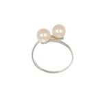 Anello oro bianco con perle