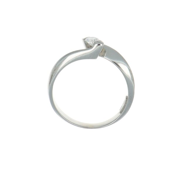 Anello oro bianco solitario  con diamante recarlo