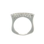 Anello oro bianco con zirconi verdi