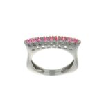 Anello oro bianco con zirconi rosa