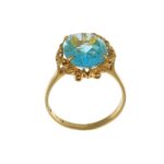 Anello oro giallo con zircone celeste