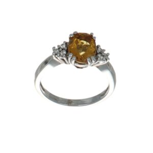 ANELLO ORO BIANCO CON TOPAZIO TAGLIO OVALE E DIAMANTI