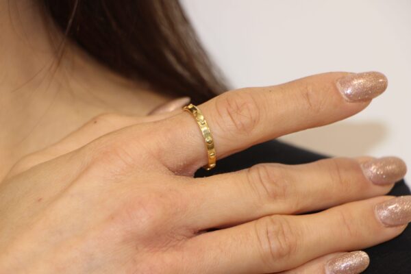 Anello oro giallo rosario