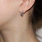 Orecchini due ori con perla e diamanti