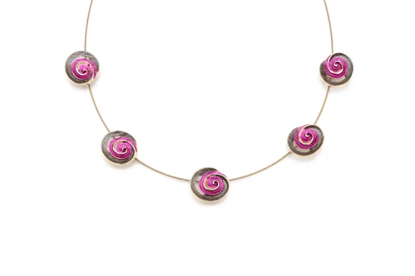 Collana fili acciaio corta zama cinque chioccioline