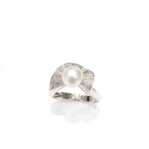 ANELLO ORO BIANCO CON PERLA E DIAMANTI NIMEI KT 0.01X11 + 0.02X11