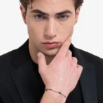 Luca Barra bracciale catena con pietre agata nere colore acciaio