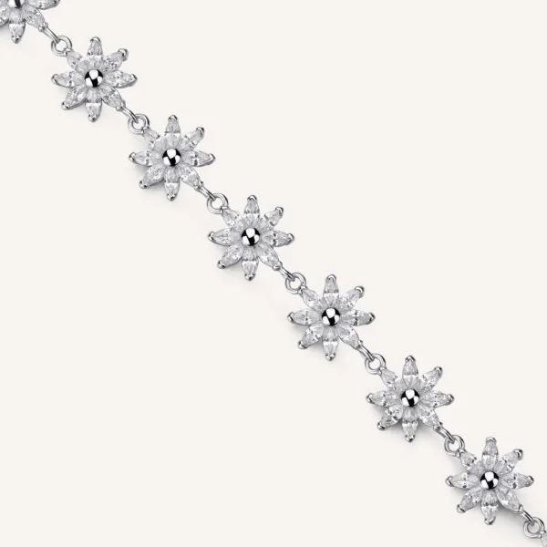 Rosato bracciale Gaia argento con fiore e zirconi bianchi