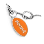 Marlù charm doppio con scritta "NONNA" e dettaglio nodo snake