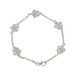BRACCIALE ORO BIANCO CON FIORE LUCIDO SATINATO