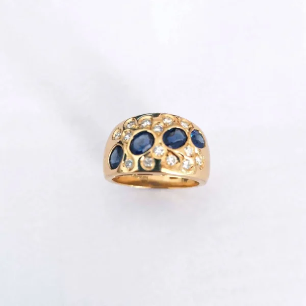 ANELLO ORO GIALLO FASCIA CON DIAMANTI E ZAFFIRI BLU CARATI TOT. 0.28