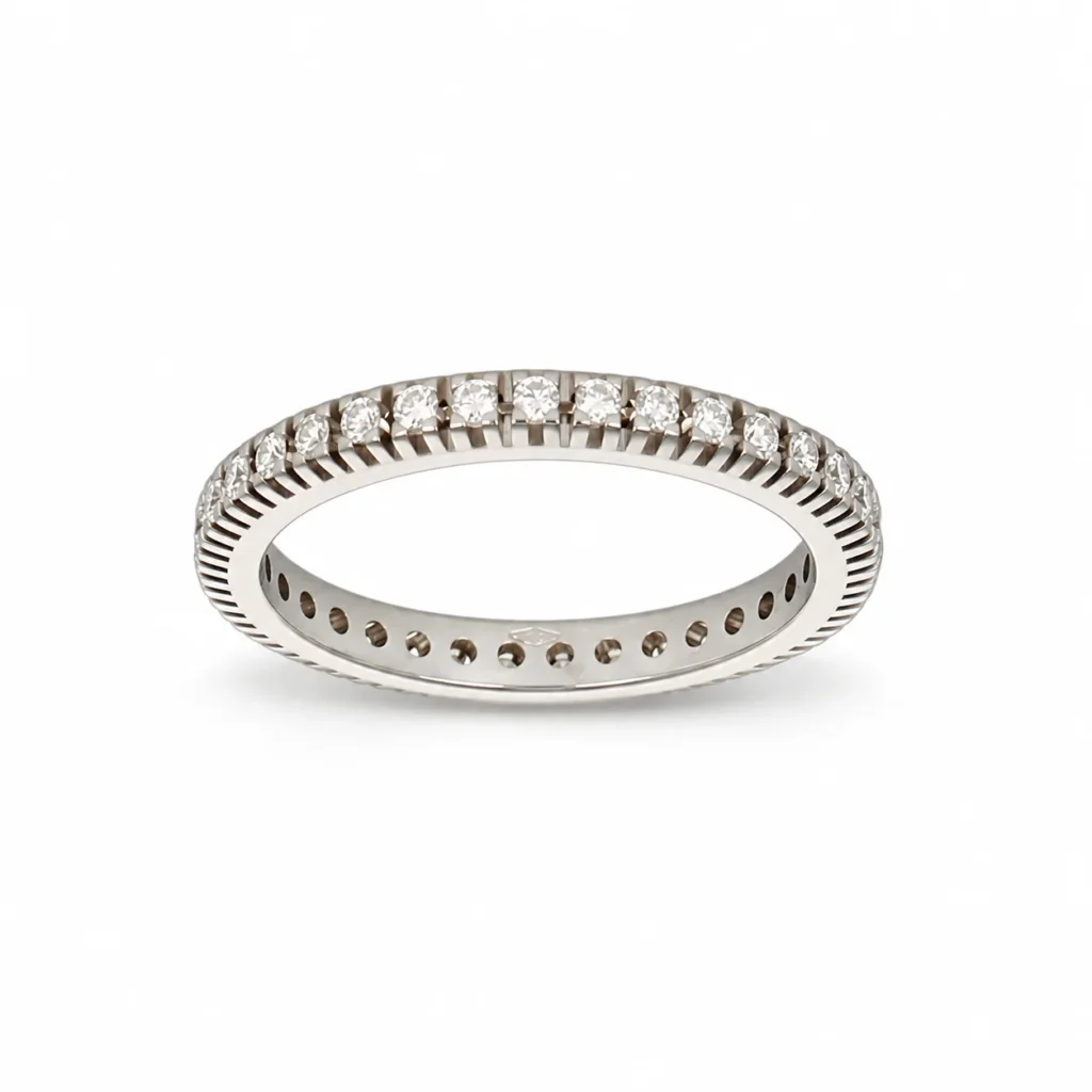 Anello eternelle in oro bianco 18 kt con diamanti lungo tutta la circonferenza