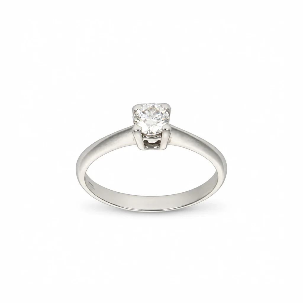 Anello solitario in oro bianco 18 kt con diamante centrale e gambo sottile