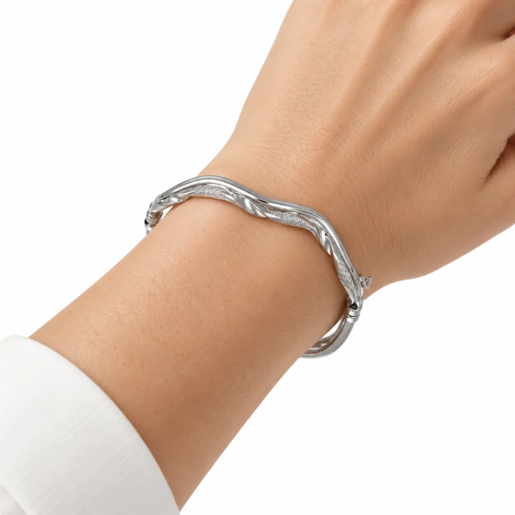 bracciale rigido lavorato oro bianco